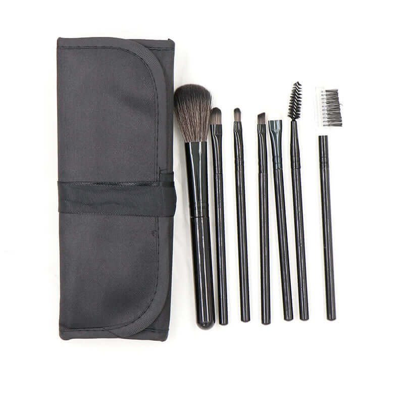 Beginner makeup brush set