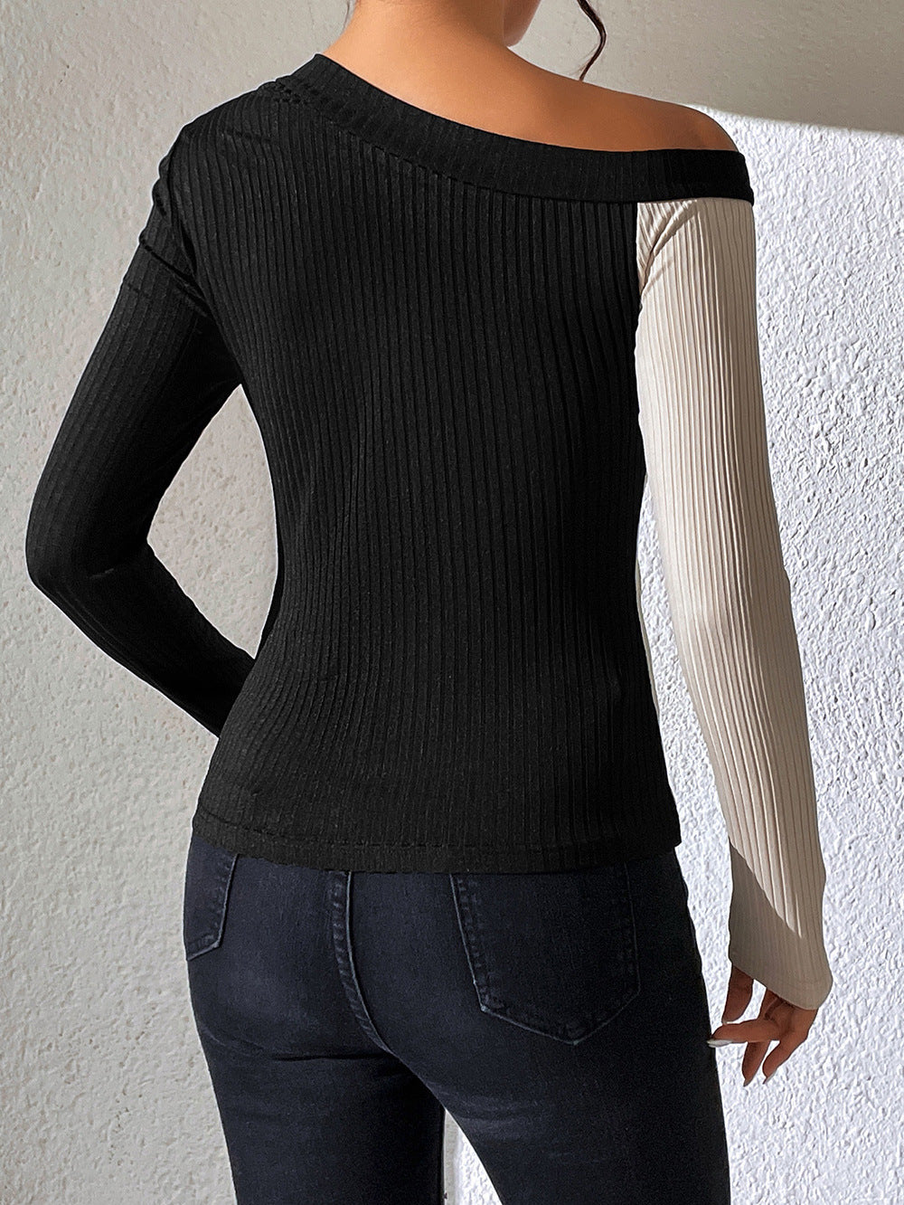 Women's Sexy Long Sleeve Off-shoulder Knitted T-shirt