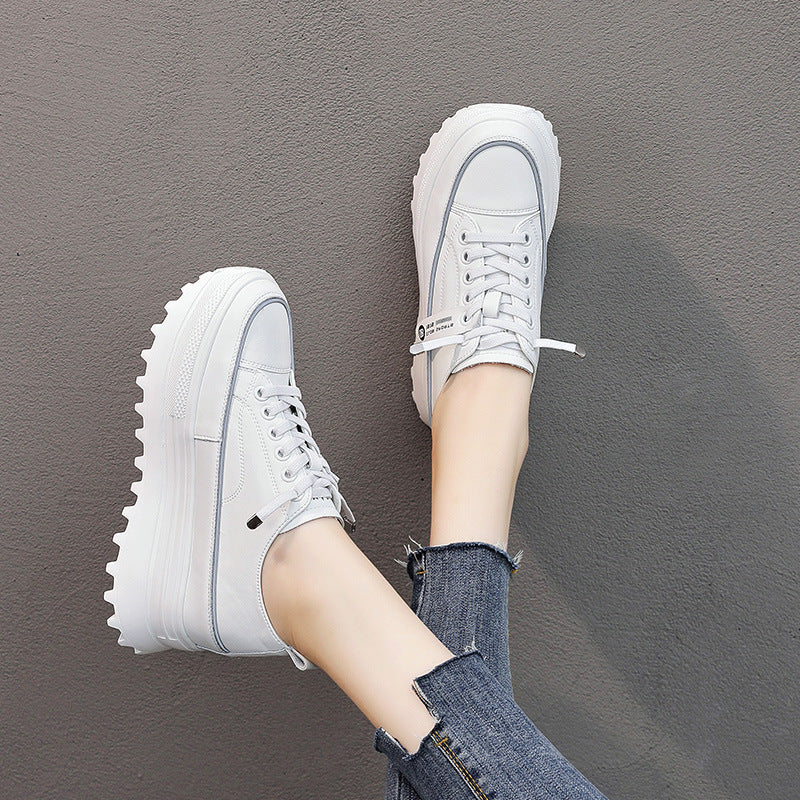 Inner Heightened Leather Casual Shoes With Round Toe