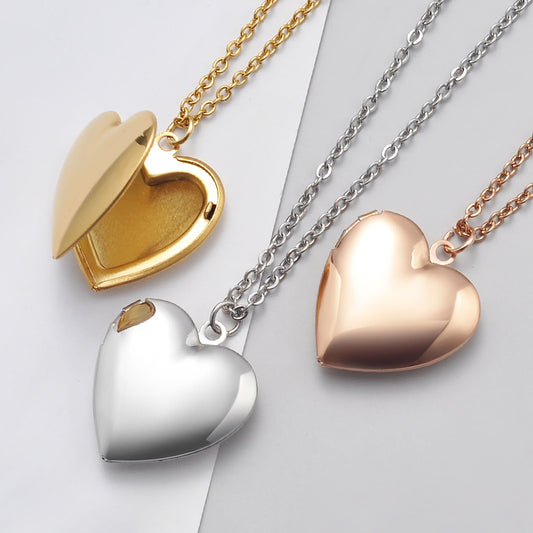 Women's Stainless Steel Photo Frame Heart Necklace