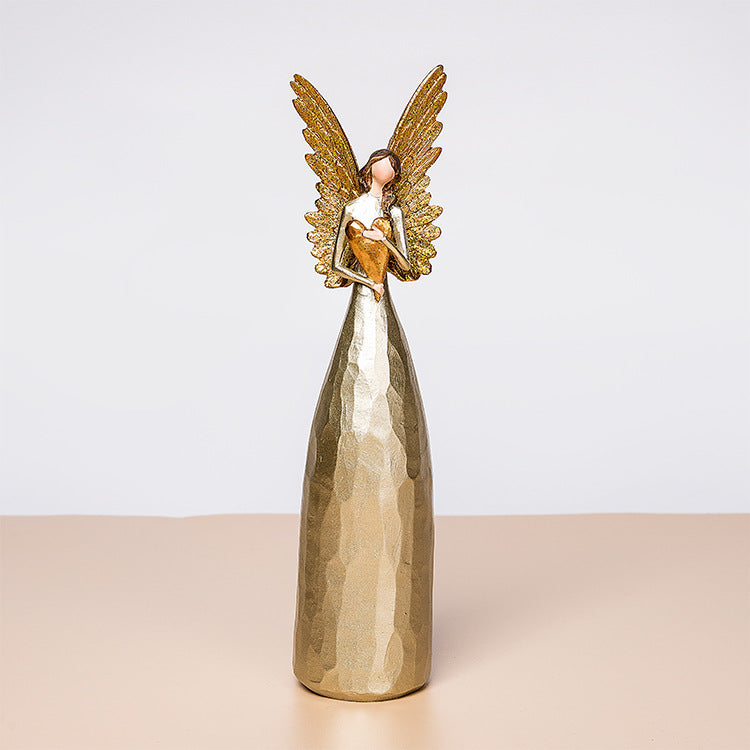 Nordic Light Luxury Golden Heart-hugging Angel Statue Showcase Home Hallway Courtyard Desktop Resin Crafts Small Ornaments