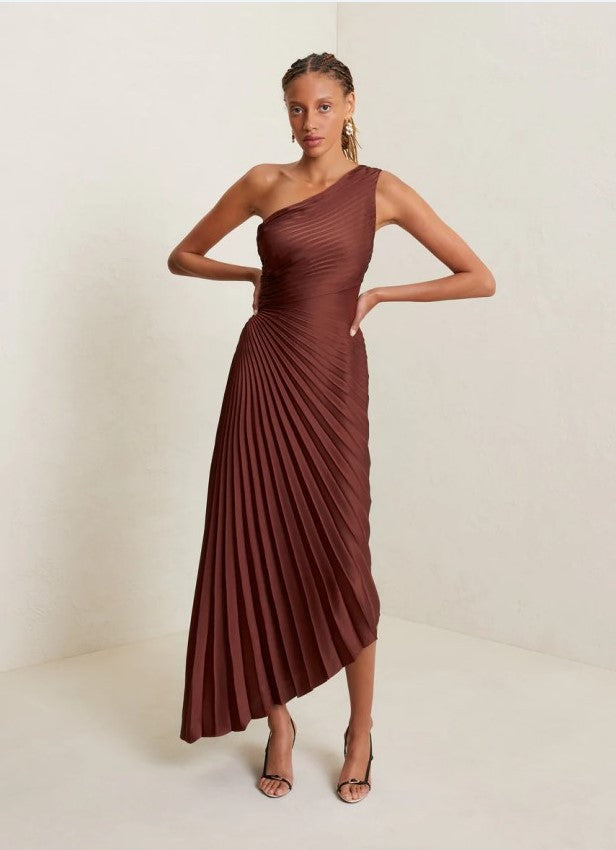 Fashion One-shoulder Sun Pleated Satin Dress