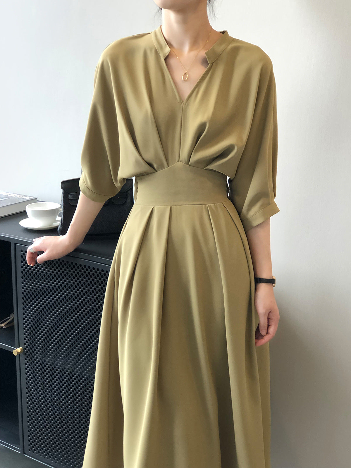 Women's V-Neck Temperament Waist dress