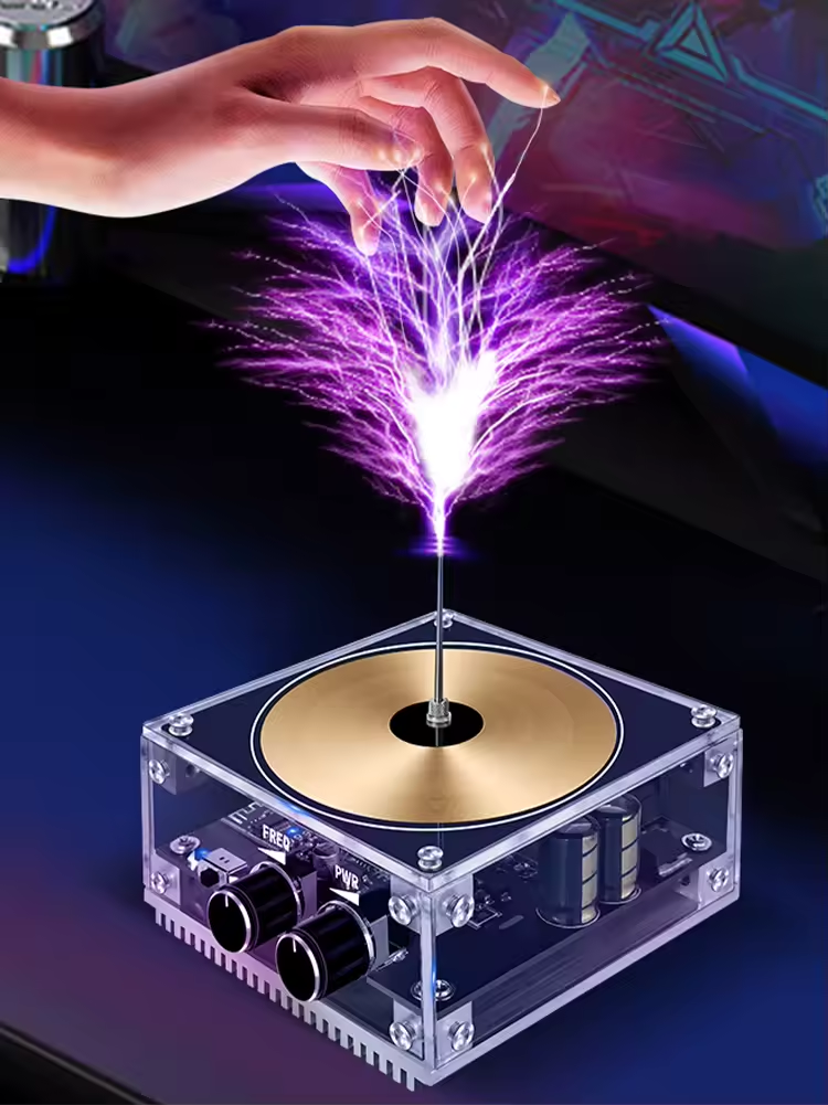 Tesla Coil Speaker - Music-Activated Artificial Lightning Arc