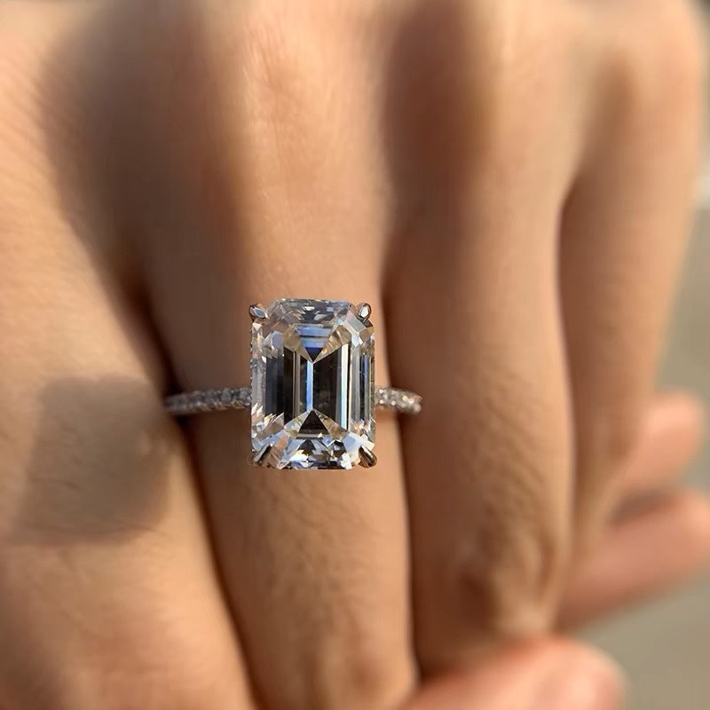 Women's Diamond Sparkling Carat Baguette Ring